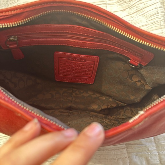 Vintage Coach Deep Red Leather Ergo Hobo Bag - Picture 2 of 9